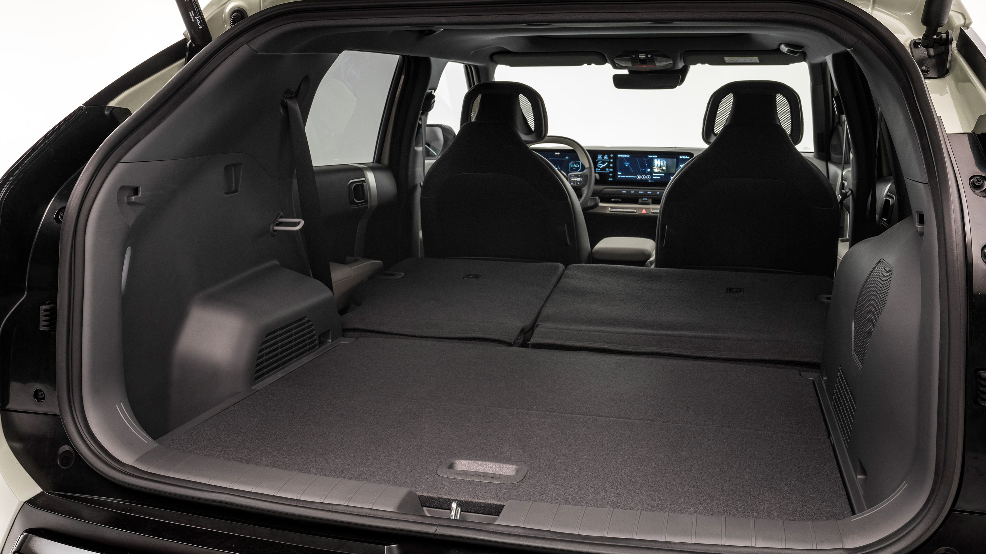 Kia EV3 - boot seats down
