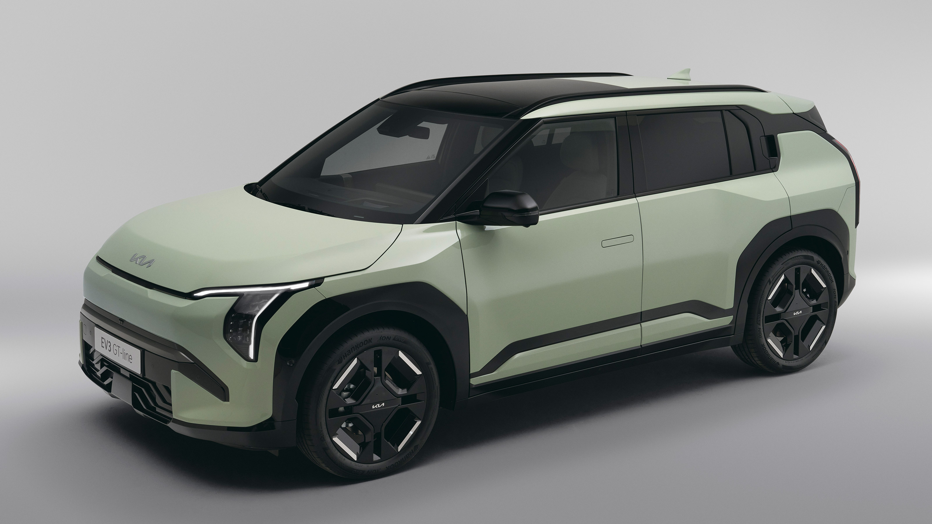 Kia EV3 - front
