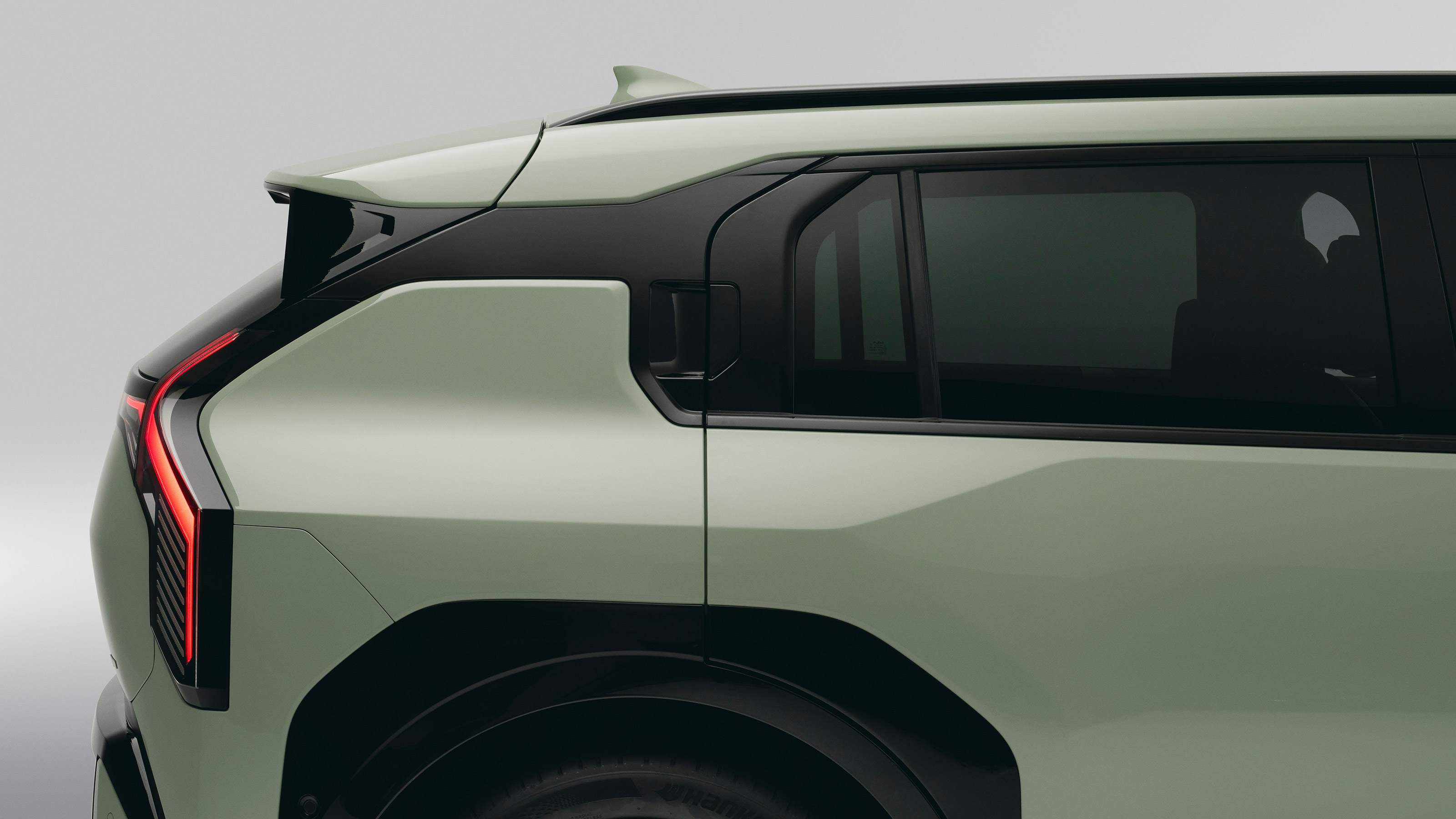 Kia EV3 - side detail
