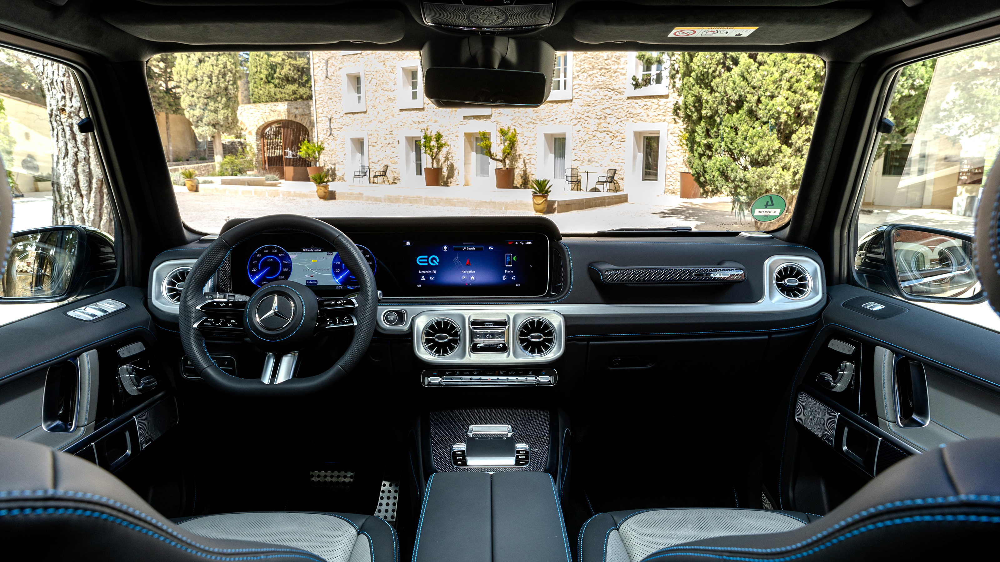 Mercedes G 580 - dashboard