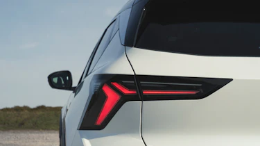 Renault Scenic E-Tech 2024 - rear tail light