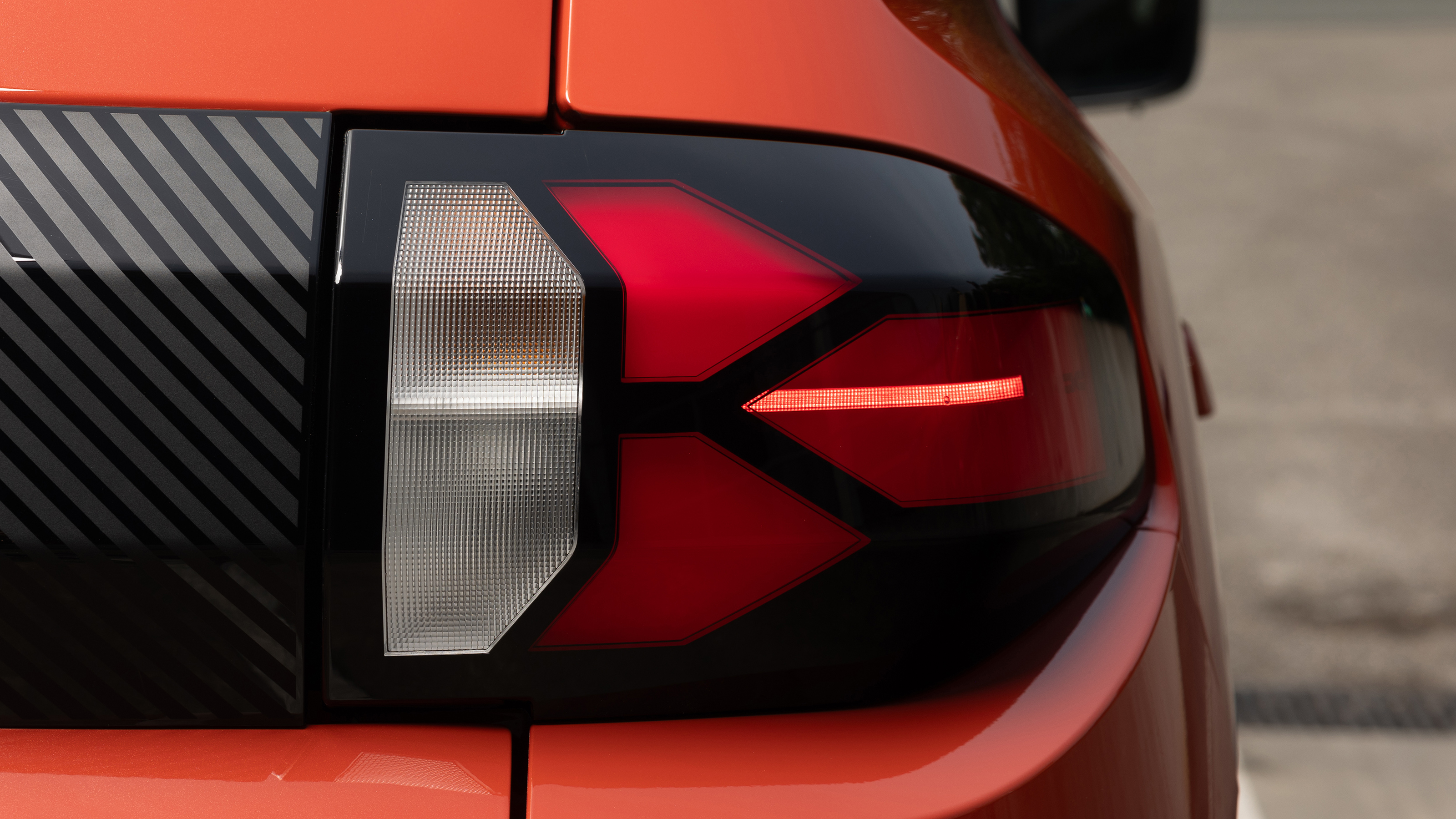 Dacia Spring - tail light