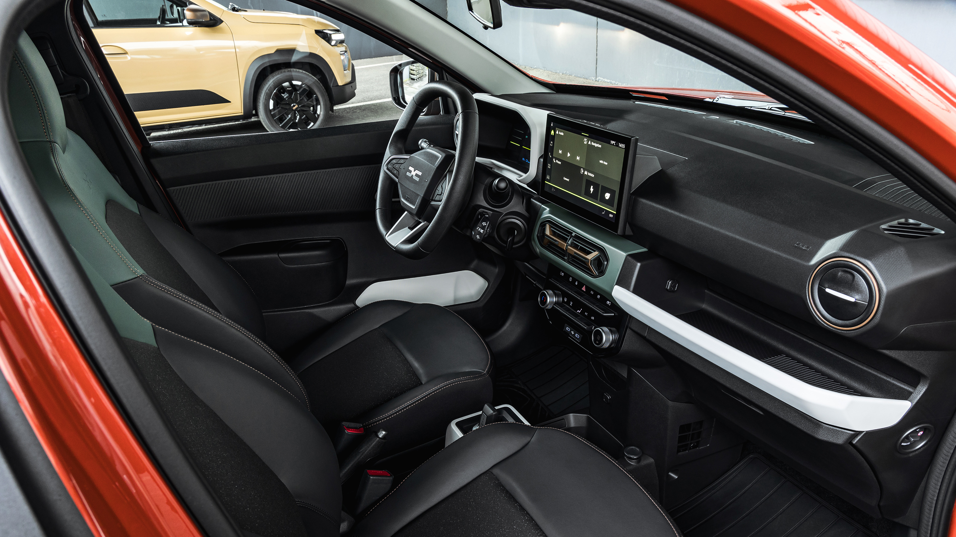 Dacia Spring - front seats