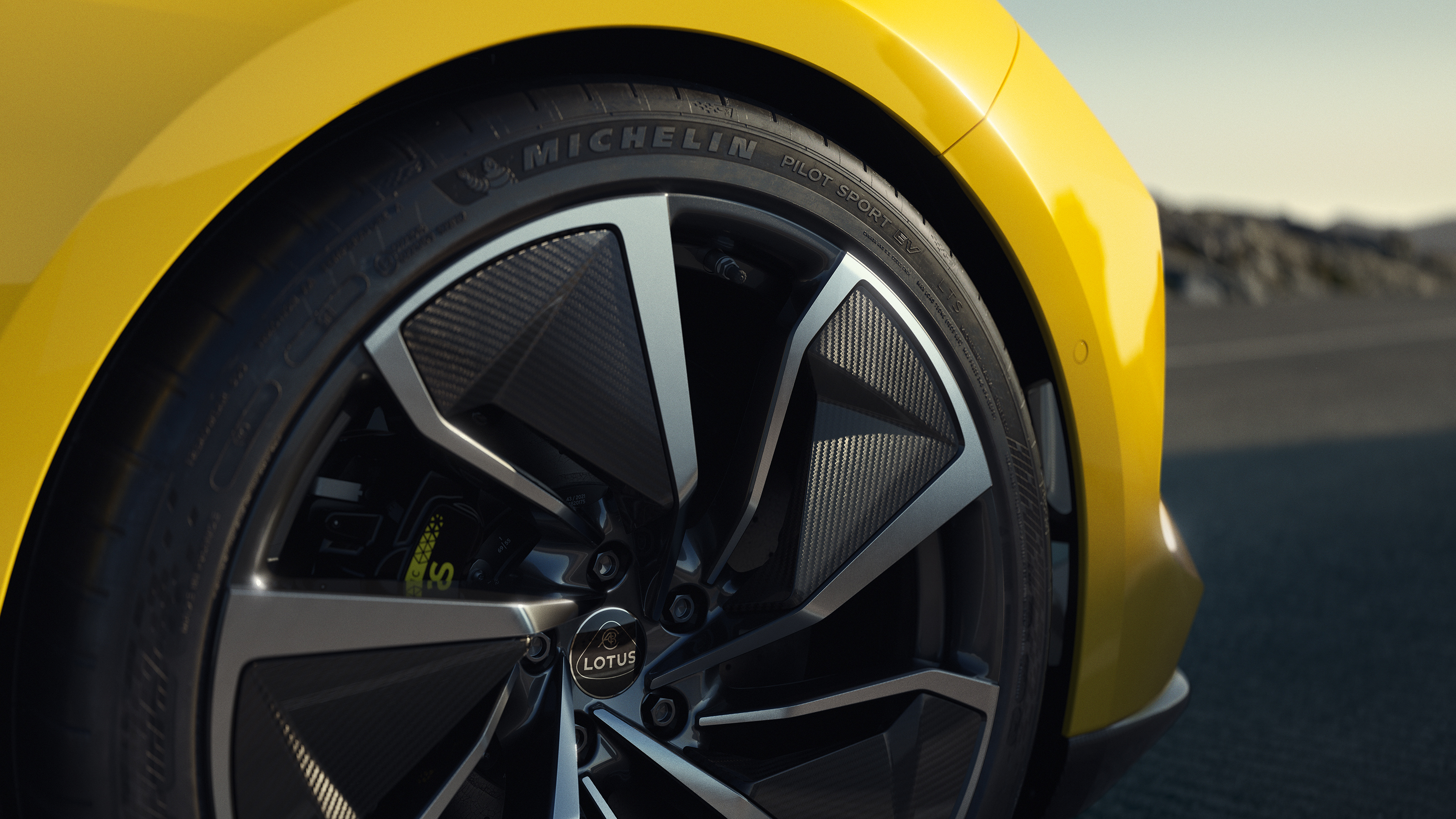Lotus Emeya - wheel
