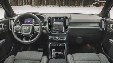 Volvo EX40 - dashboard