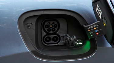 BYD Sealion 7 - charging port