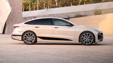 Audi A6 e-tron - side static