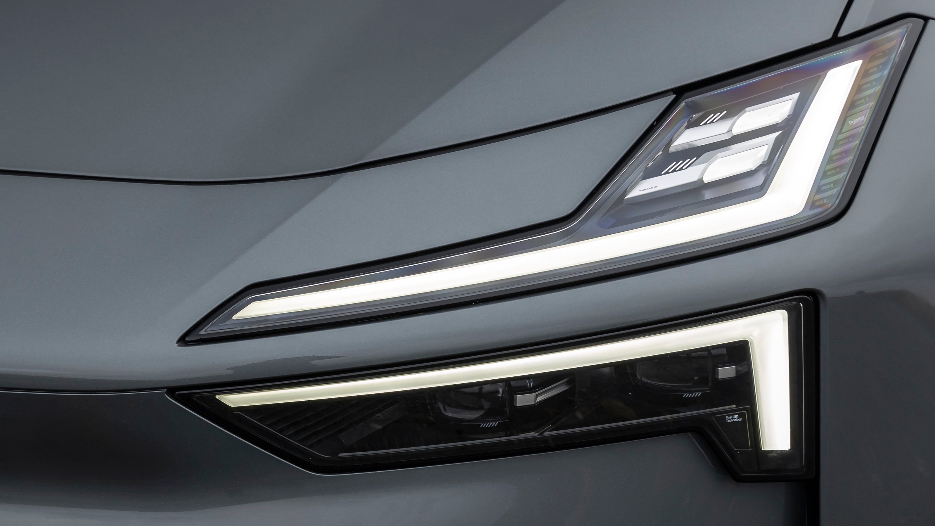Polestar 4 - headlight