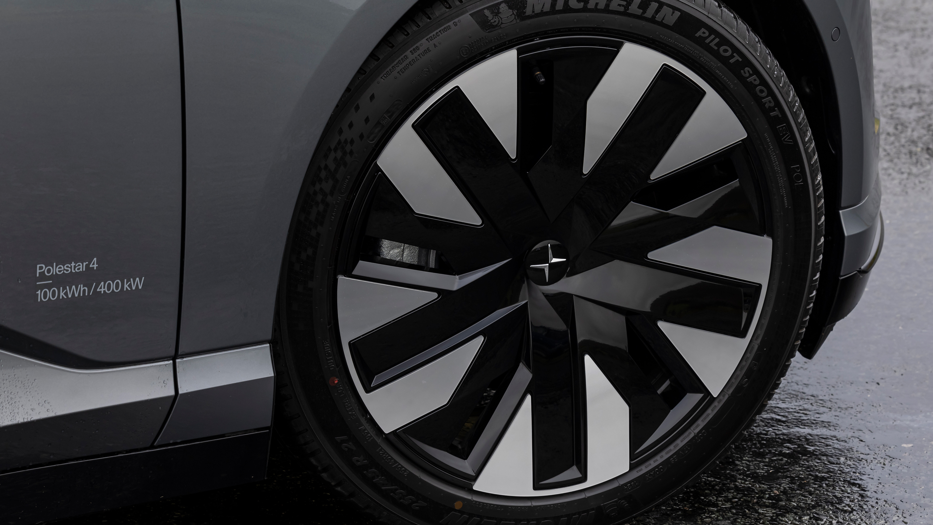 Polestar 4 - wheel