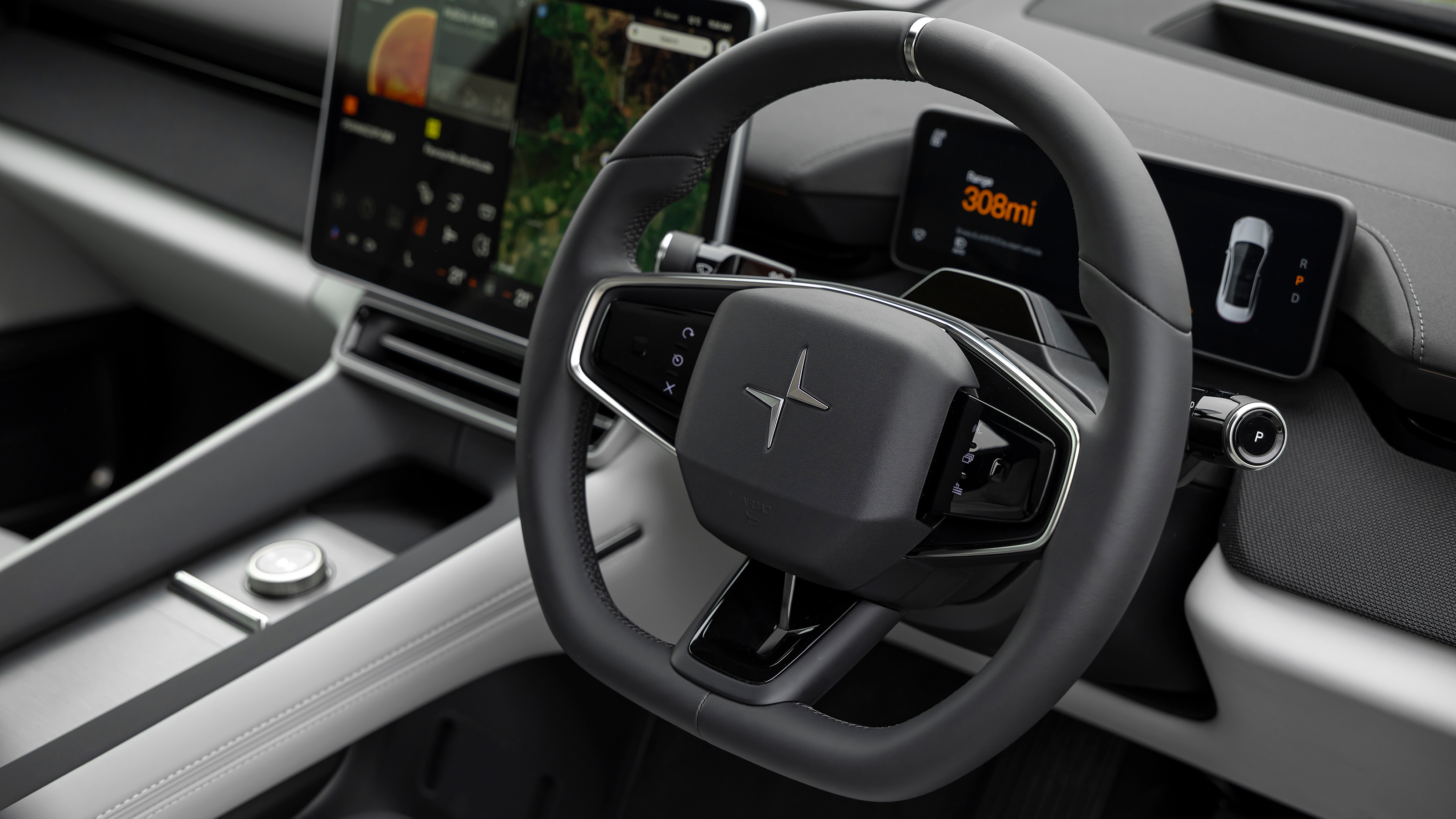 Polestar 4 - steering wheel