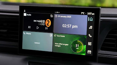 Renault Master E-Tech - infotainment screen