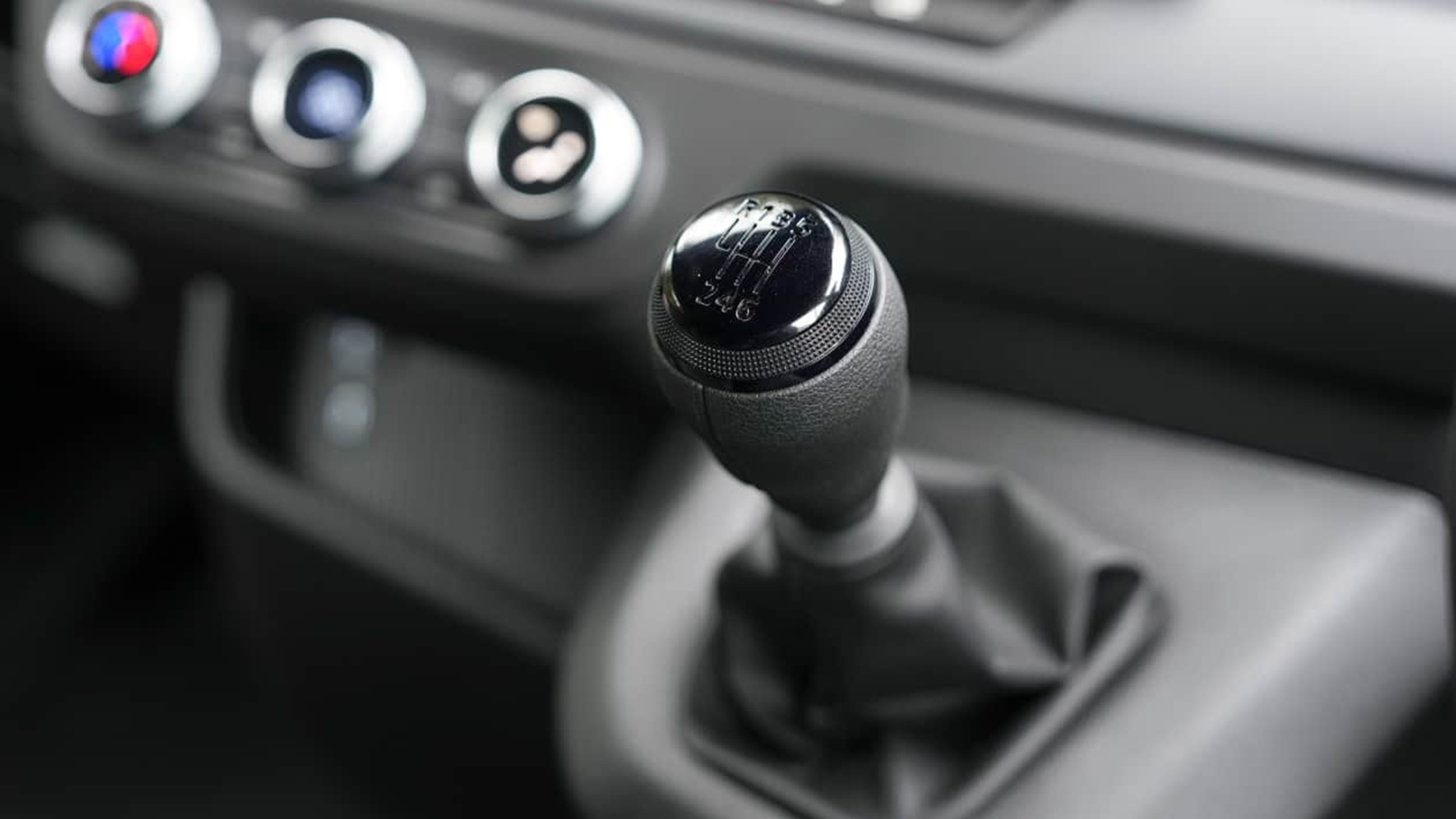 Renault Master E-Tech - gearstick 